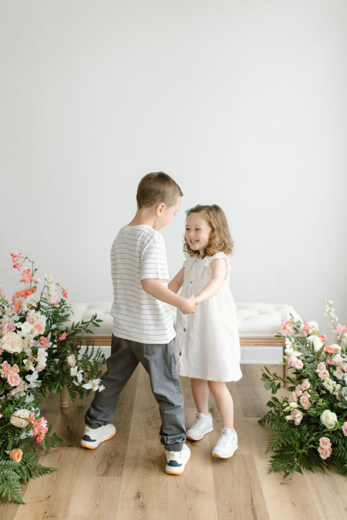 Kids dancing during Mother's Day Mini Sessions at Aspiring Eden Studio in Indianapolis